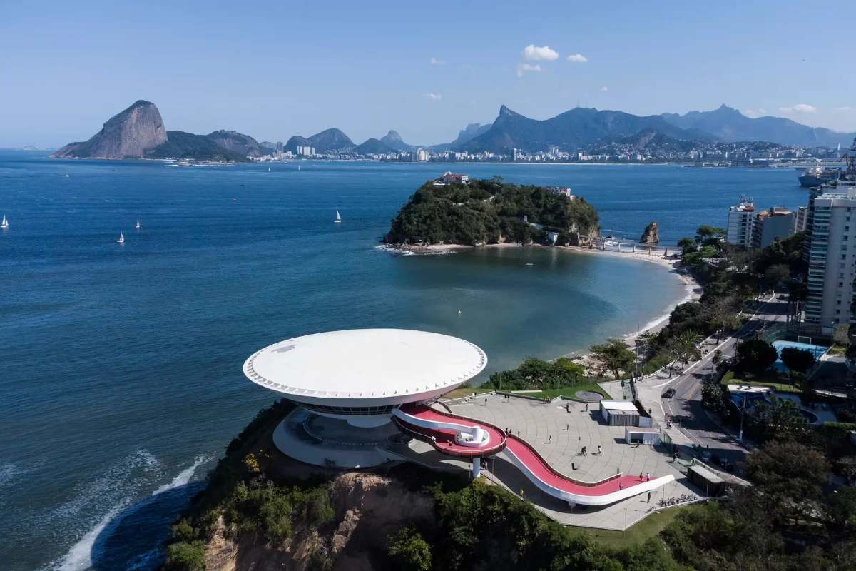 Consultório do Dr. Carlos em Niterói